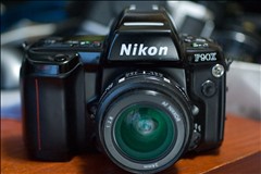 Nikon F90Xs
