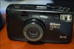 Nikon ZOOM300 AF