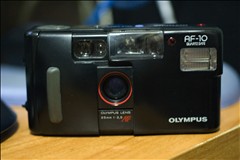 OLYMPUS AF-10 Quartz Date