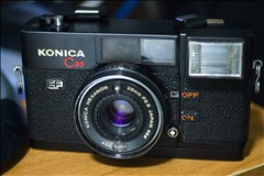 KONICA C35 EF