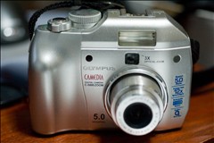 OLYMPUS CAMEDIA C-5000 ZOOM