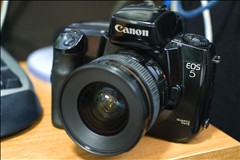 Canon EOS 5