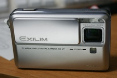 CASIO EX-V7