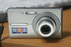 OLYMPUS FE-360