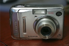 FUJIFILM FinePix A500