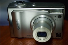 FUJIFILM FinePix F11