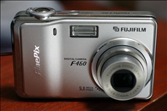 FUJIFILM FinePix F460