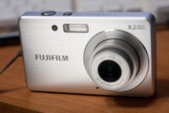 FUJIFILM FinePix J10