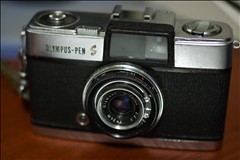 OLYMPUS PEN S2.8