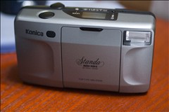 KONICA Big mini Standa