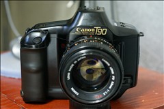 Canon T90