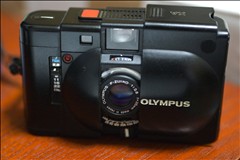 OLYMPUS XA