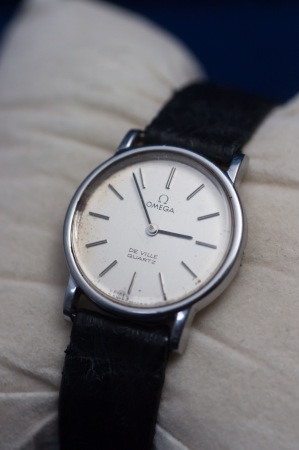 Omega De Ville Quartz