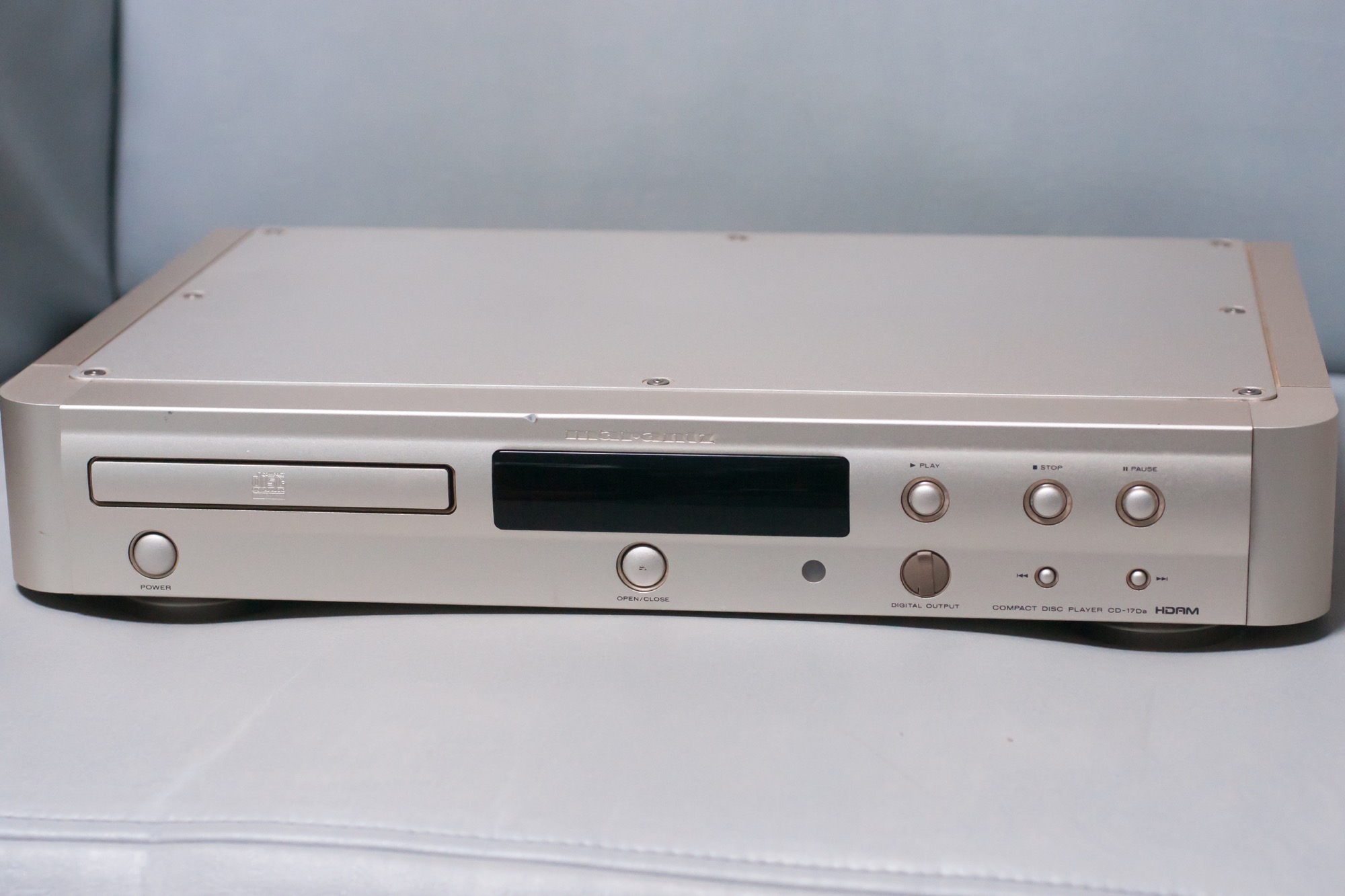 marantz コンパクトディスクプレーヤー　CD-17Da