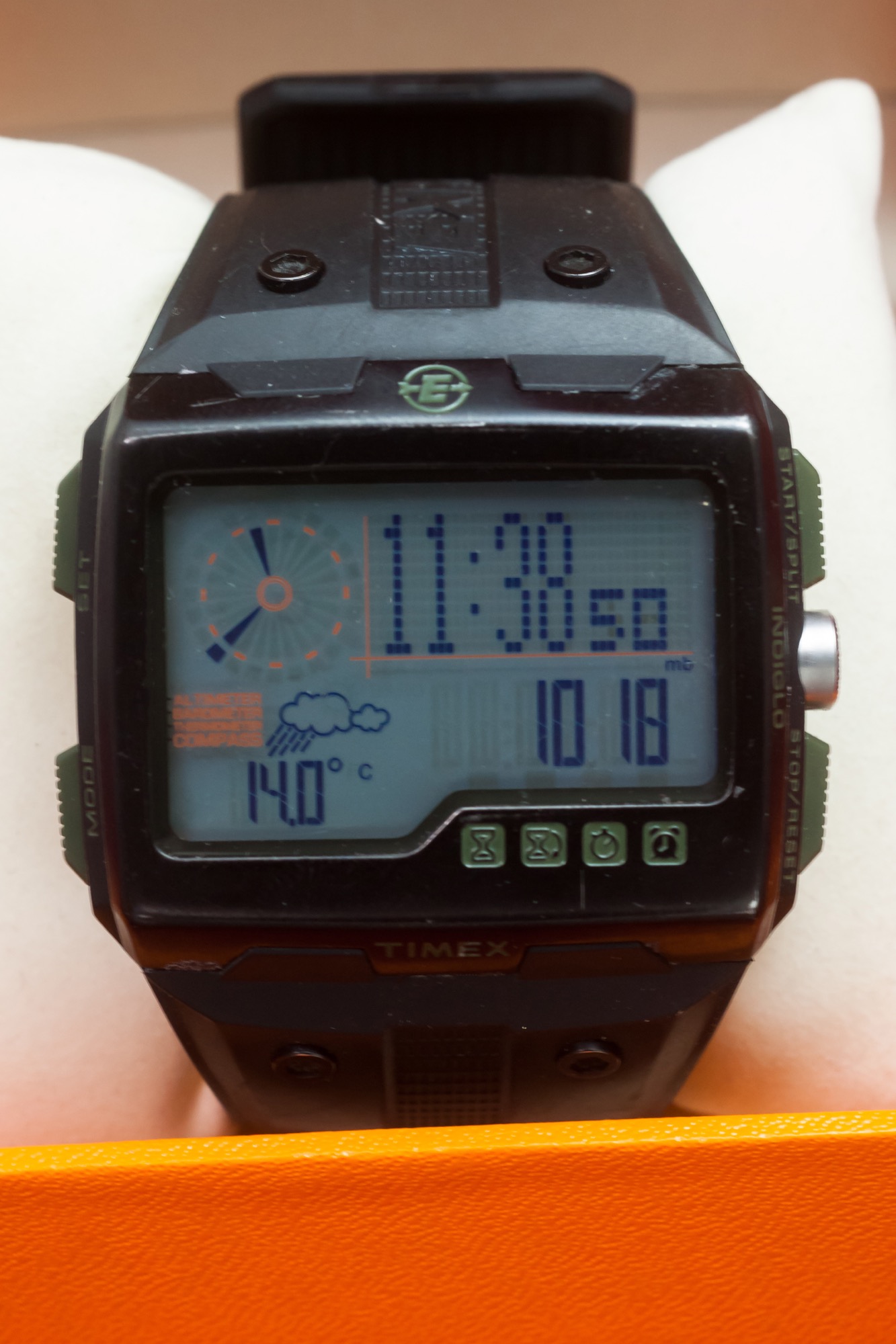 TIMEX EXPEDITION エクスペディッション WS4