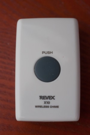 REVEX X810