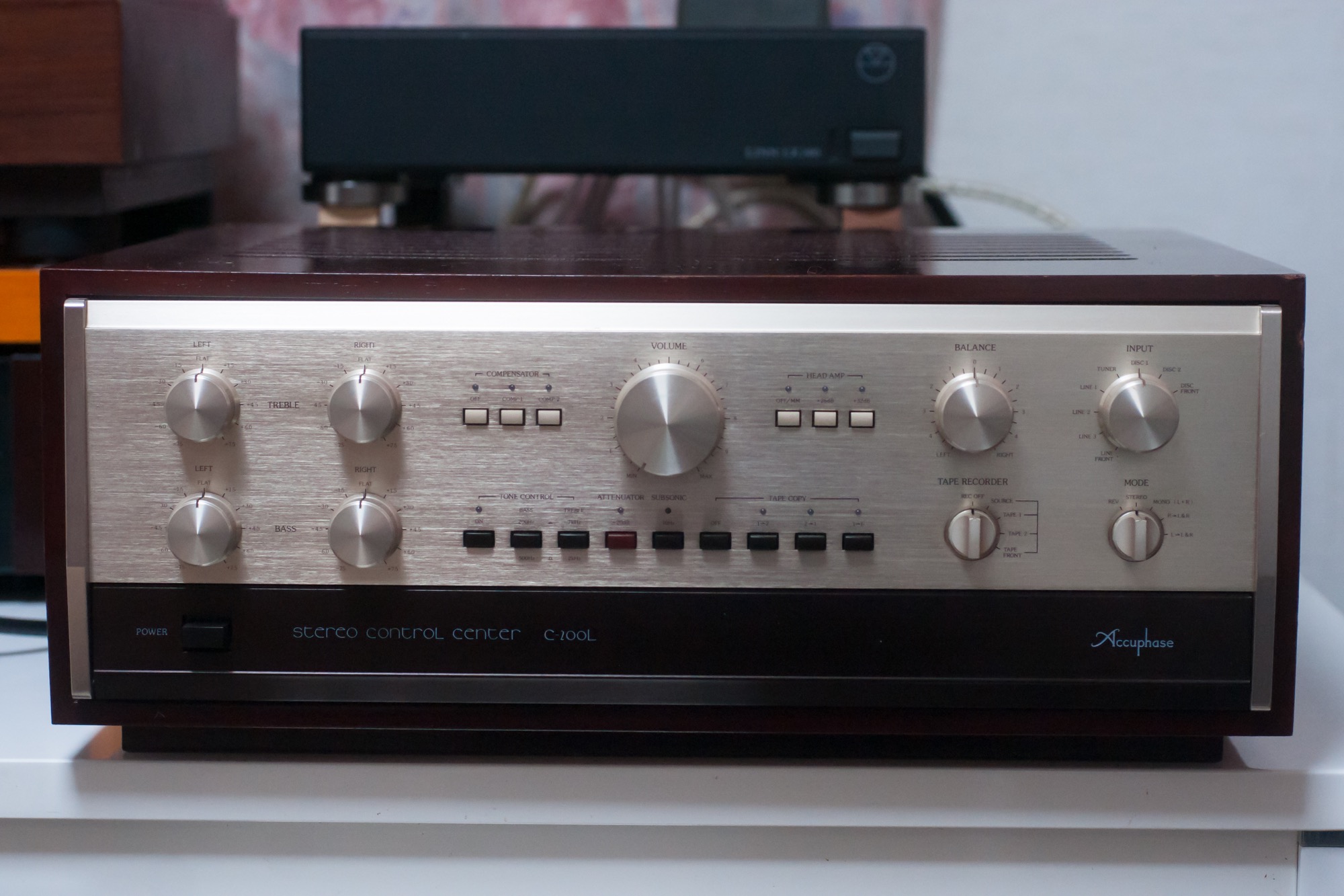 Accuphase C-200L | MacBSの日常生活的日記