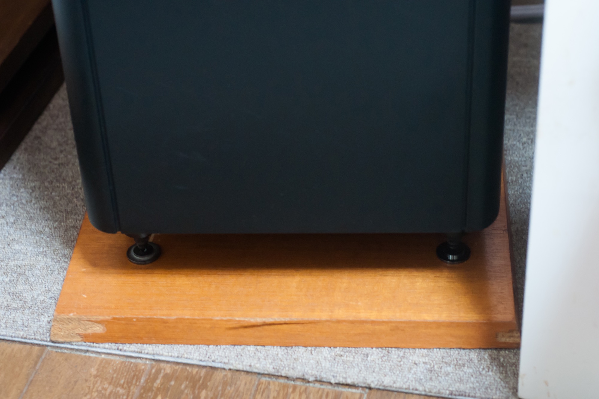 HARBETH スピーカースタンド | MacBSの日常生活的日記 HARBETH スピーカースタンド | MacBSの日常生活的日記