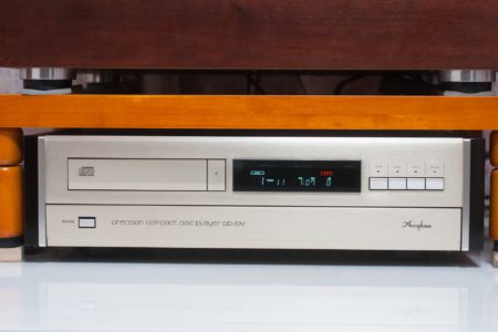 Accuphase DP-70V