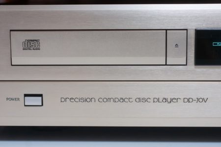 Accuphase DP-70V