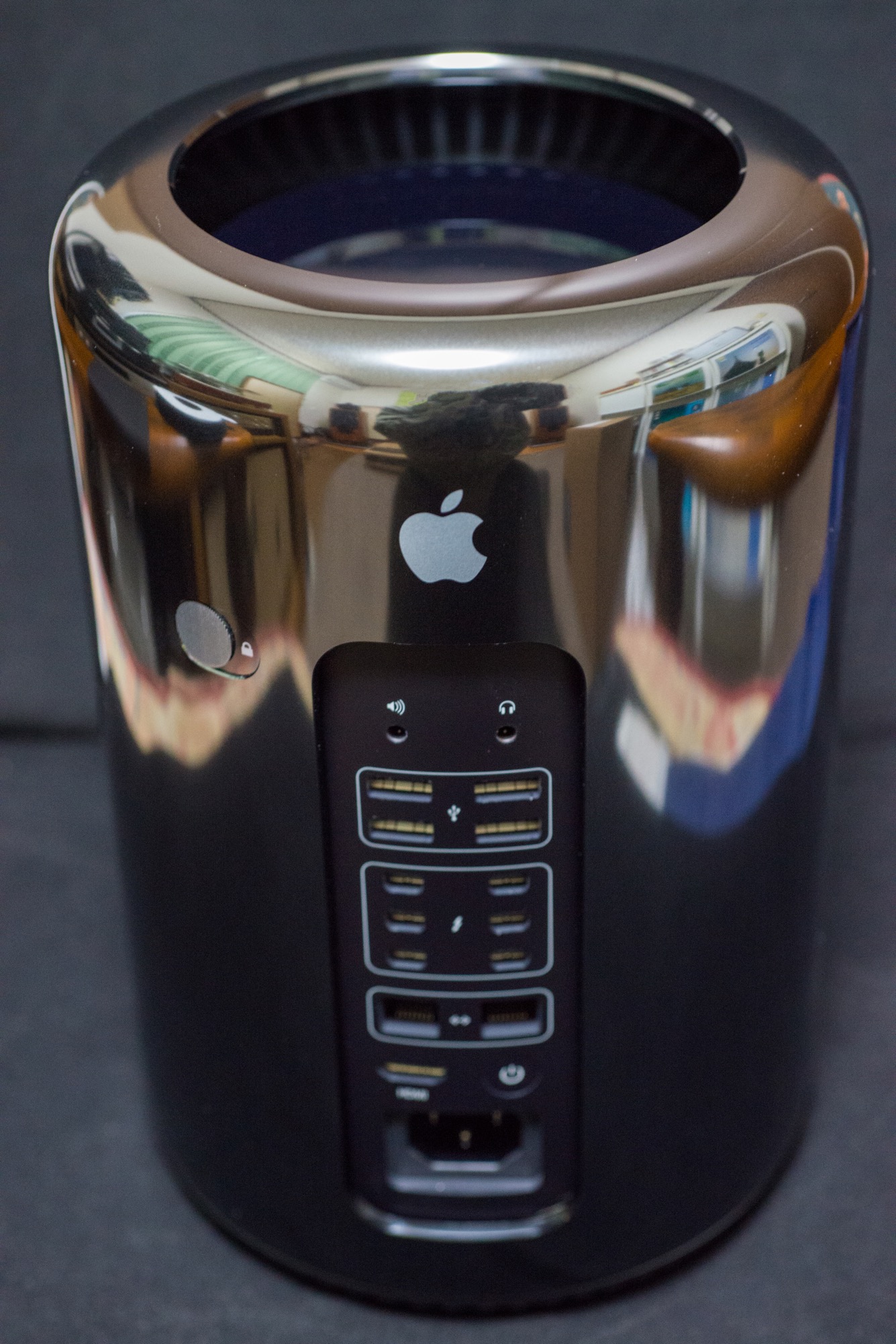 【12コア/128GBメモリ】MacPro Late 2013★ハイスペック機