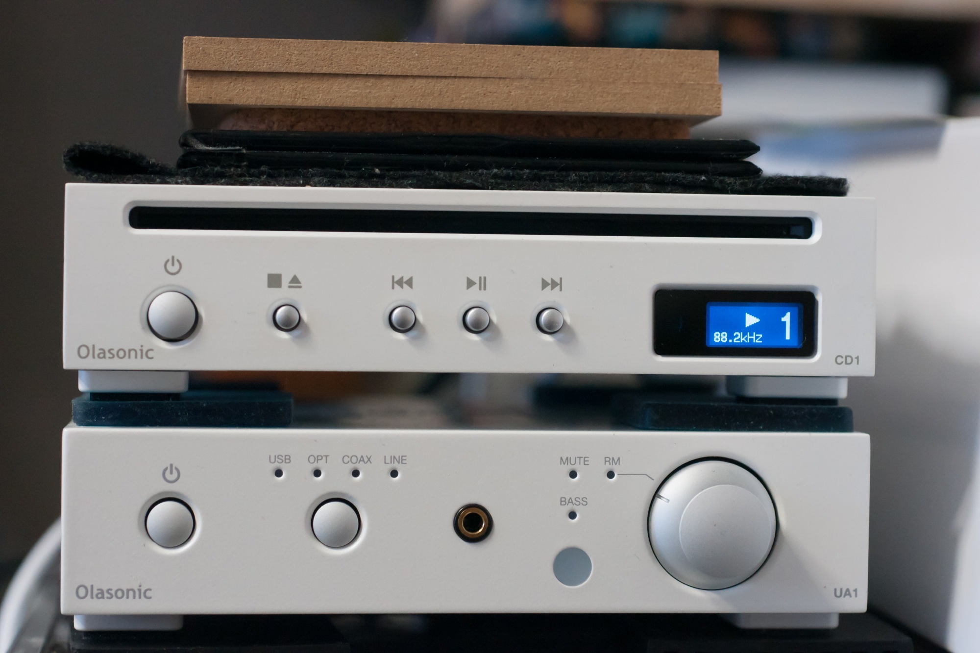 Olasonic NANO-CD1 動作音対策 | MacBSの日常生活的日記