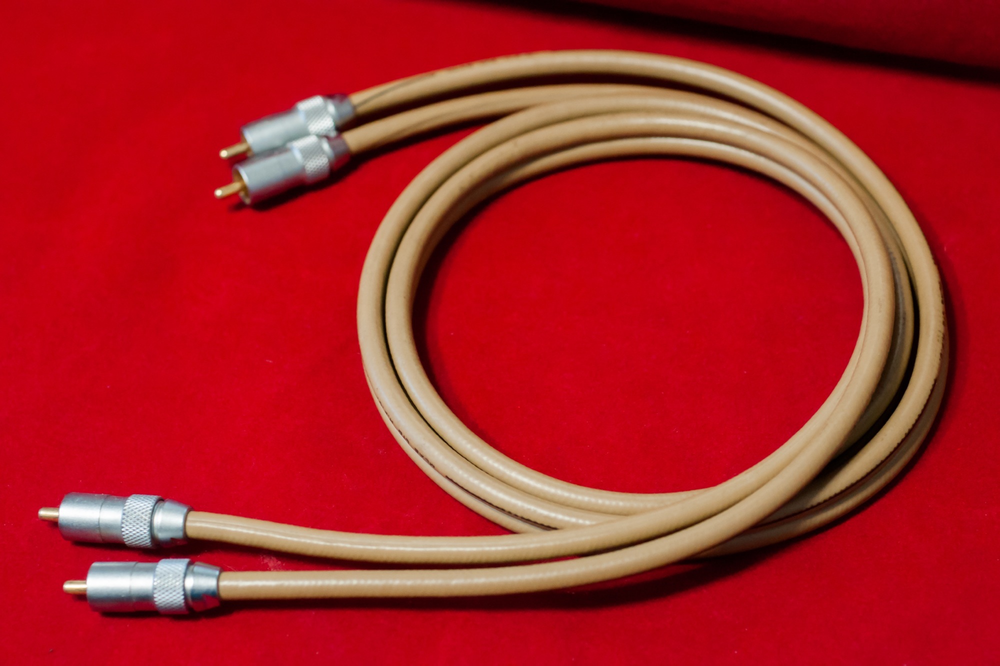 MARK LEVINSON HF 10 C ケーブル Mark Levinson HF-10c (Gear & Review) - Explorations in Audio