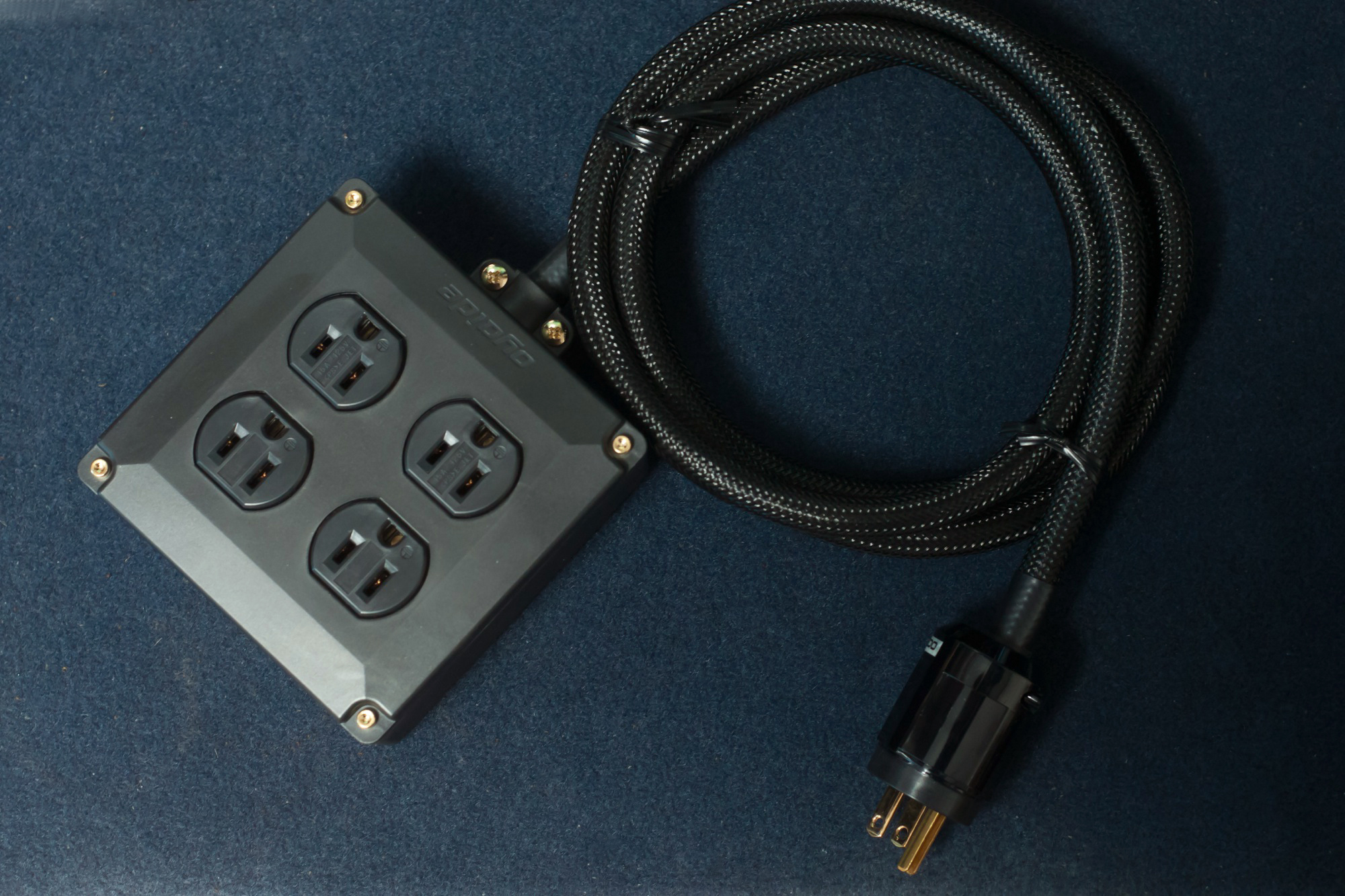 Oyaide OCB-1 SX レビュー | MacBSの日常生活的日記