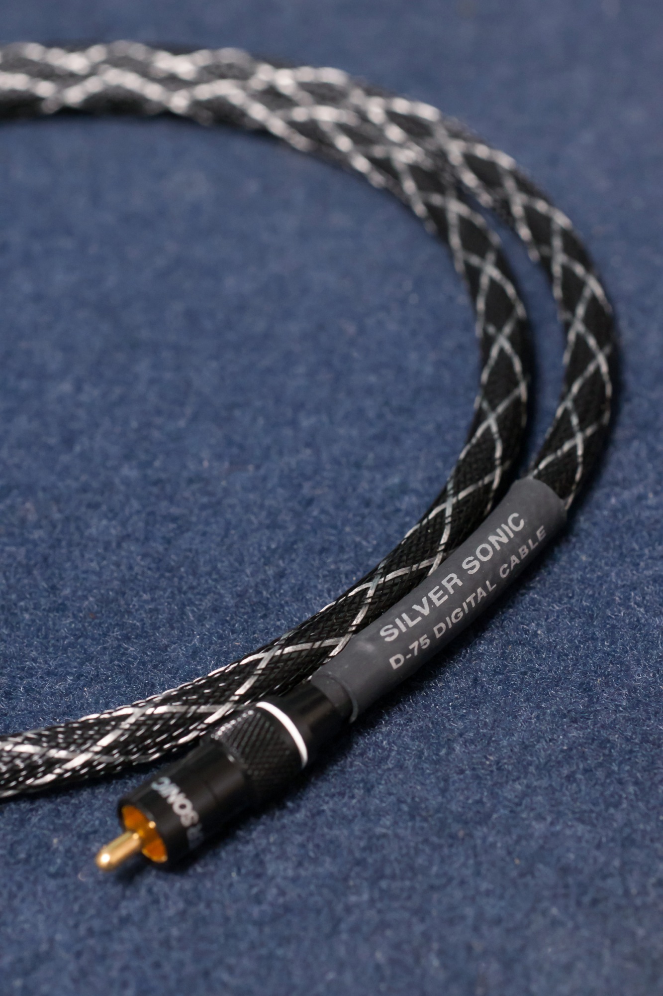 DH Labs SILVER SONIC D-75 | MacBSの日常生活的日記